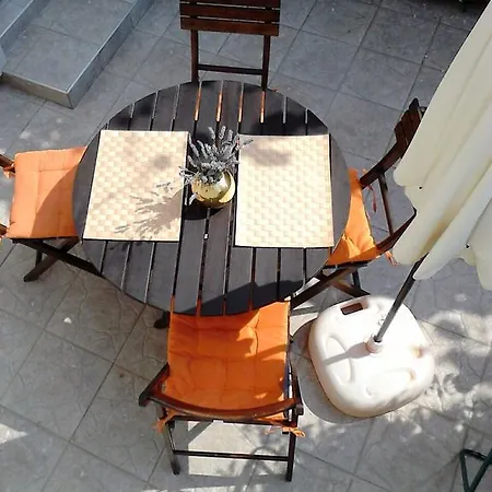 Veda Apartment